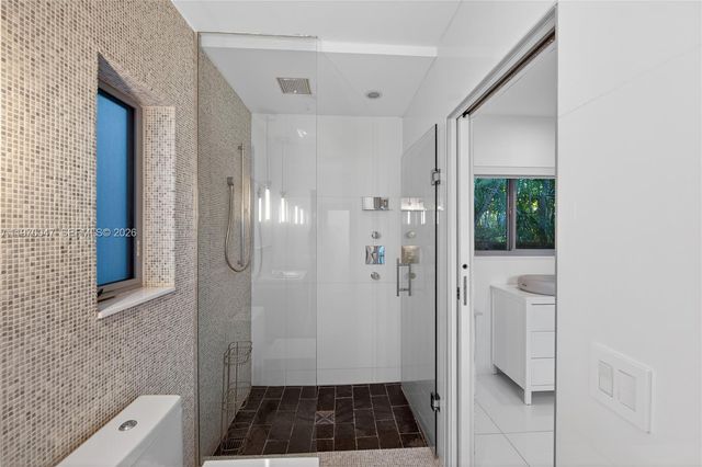 1000 N Shore Dr 0, Miami Beach, FL 33141