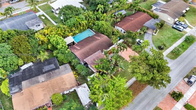 7135 SW 19th Ter, Miami, FL 33155