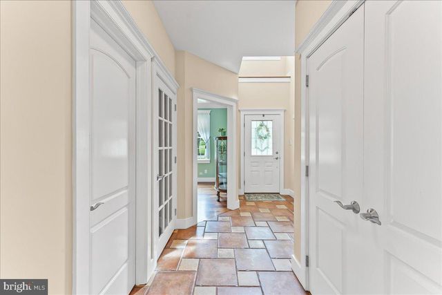 12 OWENWOOD DR, Lincoln University, PA 19352