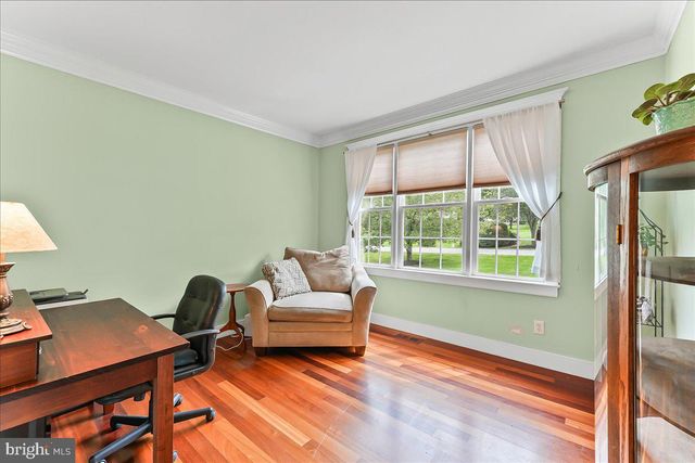 12 OWENWOOD DR, Lincoln University, PA 19352