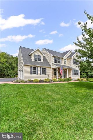 12 OWENWOOD DR, Lincoln University, PA 19352