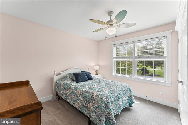 12 OWENWOOD DR, Lincoln University, PA 19352