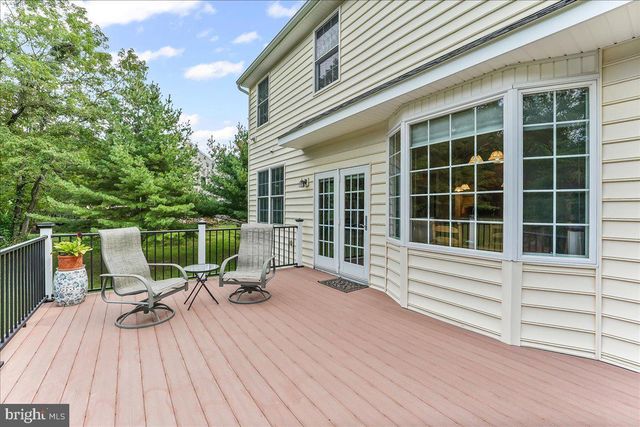 12 OWENWOOD DR, Lincoln University, PA 19352