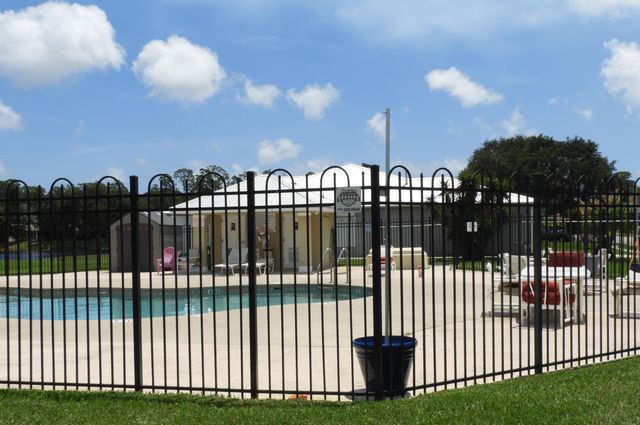 1520 Vista Lake Circle, Melbourne, FL 32904