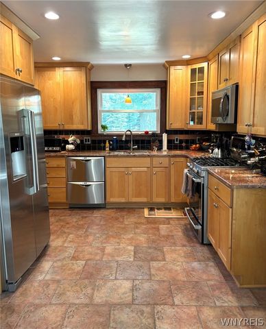 4540 Harris Hill Road, Clarence, NY 14221