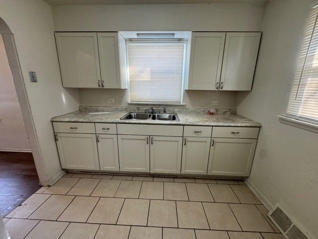 16802 Bulger Avenue, Hazel Crest, IL 60429