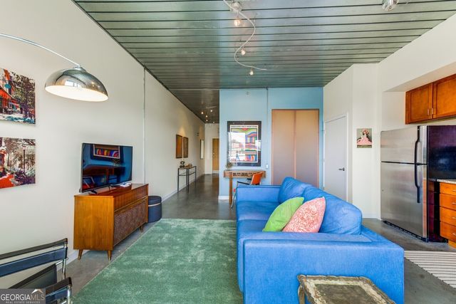 620 Glen Iris Drive NE 406, Atlanta, GA 30308