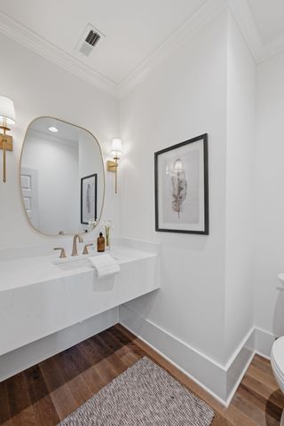 264 38th Ave, N, Nashville, TN 37209