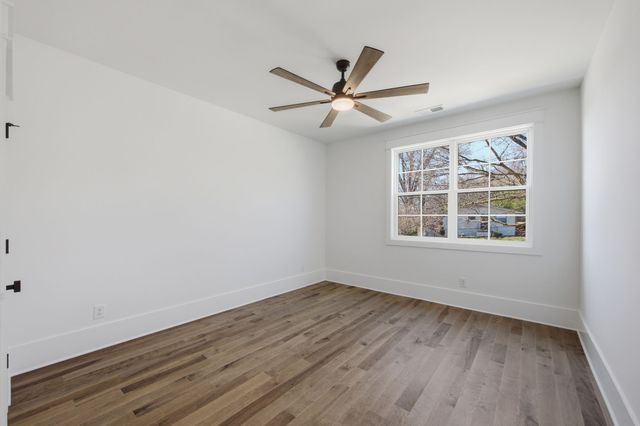 264 38th Ave, N, Nashville, TN 37209