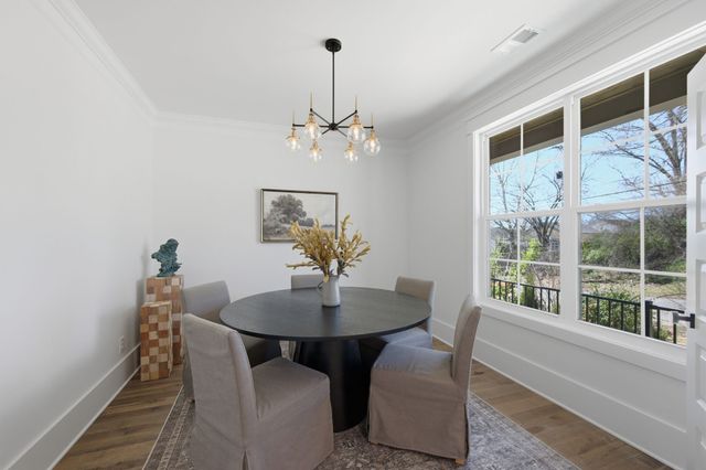 264 38th Ave, N, Nashville, TN 37209