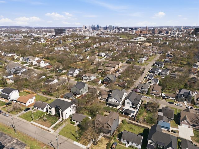 264 38th Ave, N, Nashville, TN 37209