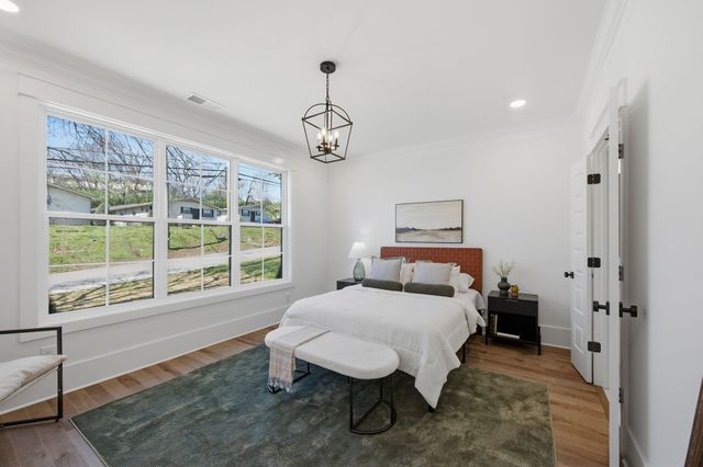 264 38th Ave, N, Nashville, TN 37209