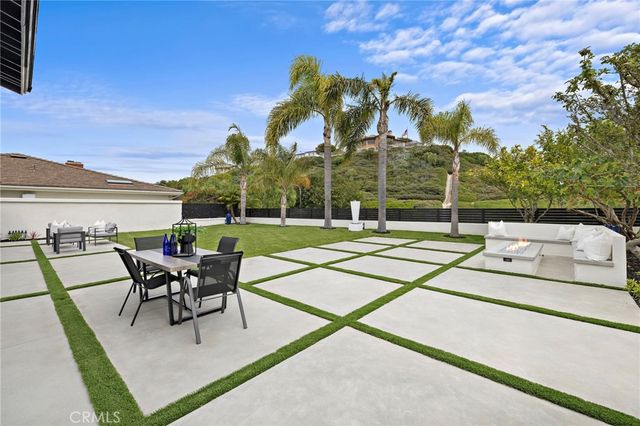 6 Monterey Circle, Corona Del Mar, CA 92625