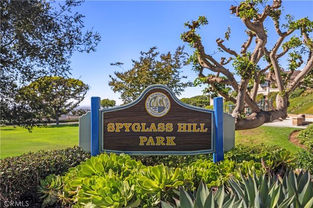 6 Monterey Circle, Corona Del Mar, CA 92625