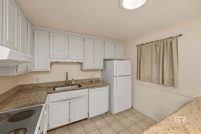 161 Laraway Lane, Fairhope, AL 36532