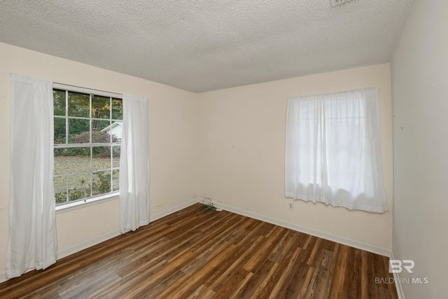 161 Laraway Lane, Fairhope, AL 36532