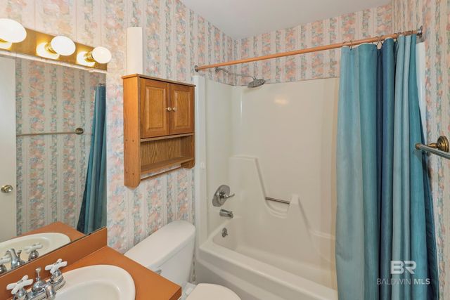 161 Laraway Lane, Fairhope, AL 36532