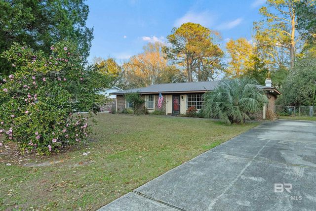 161 Laraway Lane, Fairhope, AL 36532