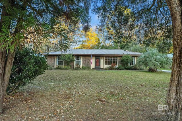 161 Laraway Lane, Fairhope, AL 36532