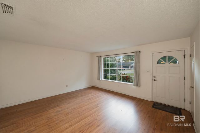 161 Laraway Lane, Fairhope, AL 36532