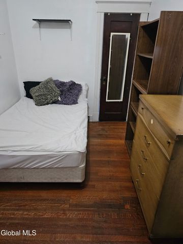 155 Western Ave, Albany, NY 12203