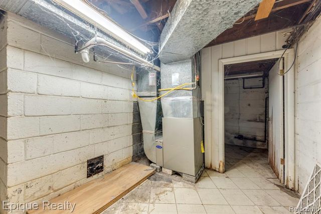 4404 N River Road, Fort Gratiot, MI 48059