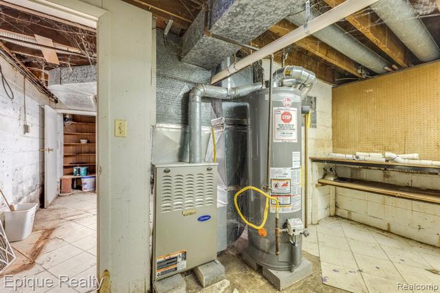 4404 N River Road, Fort Gratiot, MI 48059