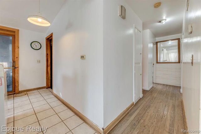 4404 N River Road, Fort Gratiot, MI 48059