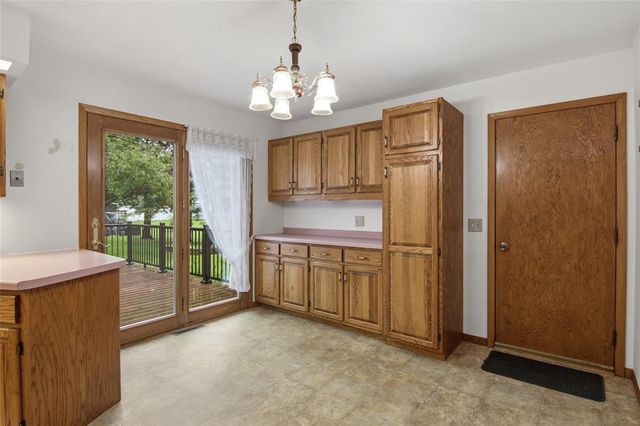 1008 W Cedar Street, Chippewa Falls, WI 54729