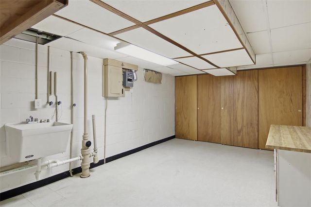 1008 W Cedar Street, Chippewa Falls, WI 54729