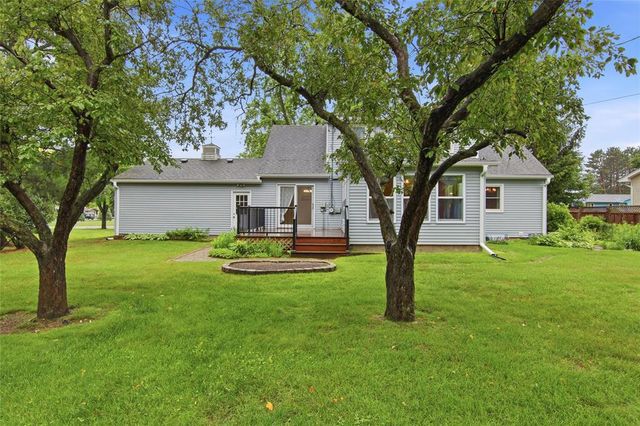 1008 W Cedar Street, Chippewa Falls, WI 54729