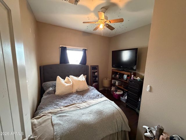 921 S 3RD Avenue, Phoenix, AZ 85003