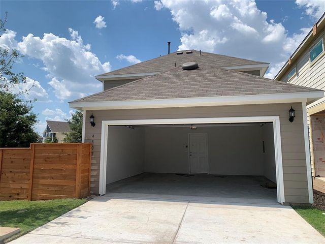 4802 Star Jasmine DR 115, Austin, TX 78723