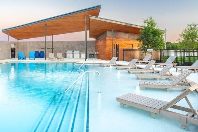 4802 Star Jasmine DR 115, Austin, TX 78723