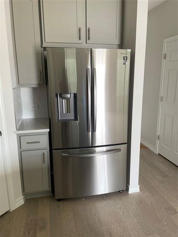 4802 Star Jasmine DR 115, Austin, TX 78723