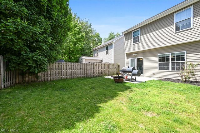 1121 Windermere Drive, Willoughby, OH 44094
