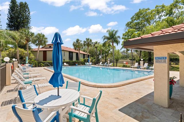 1801 E LAKE ROAD 4E, Palm Harbor, FL 34685