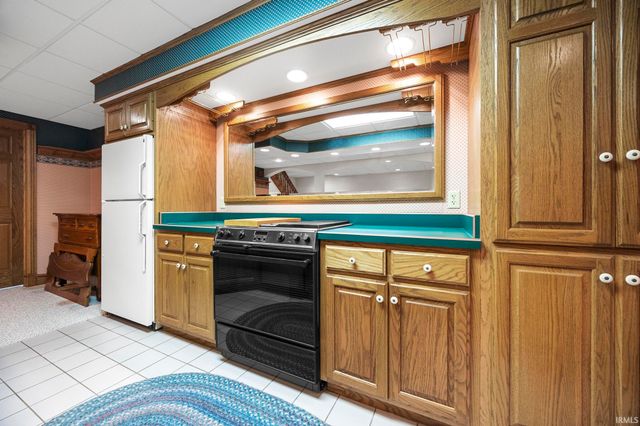 425 Schuetter Road, Jasper, IN 47546