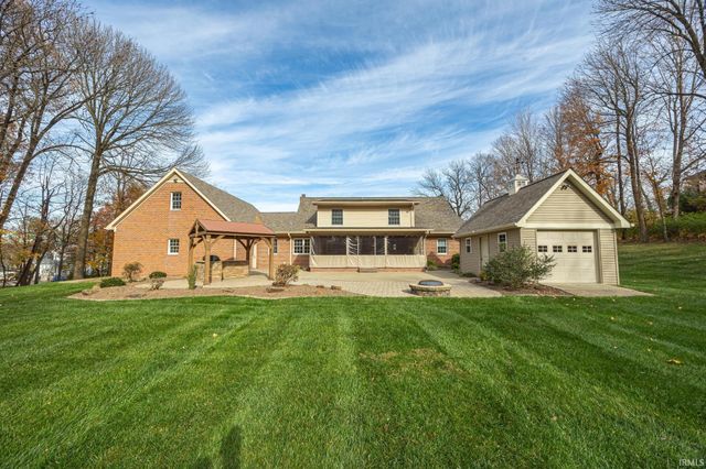425 Schuetter Road, Jasper, IN 47546
