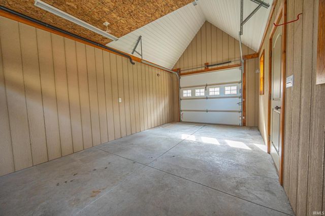 425 Schuetter Road, Jasper, IN 47546