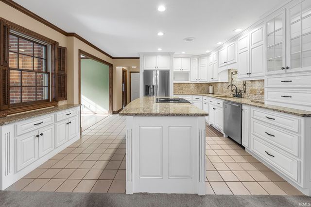 425 Schuetter Road, Jasper, IN 47546