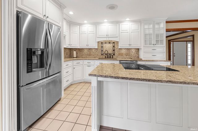 425 Schuetter Road, Jasper, IN 47546