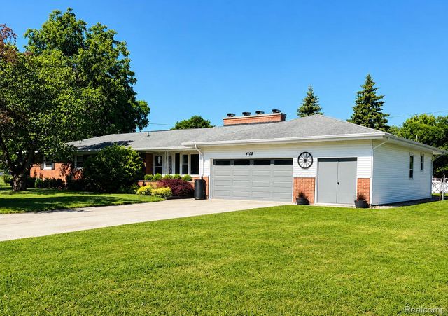4108 Allen Court, Bay City, MI 48706