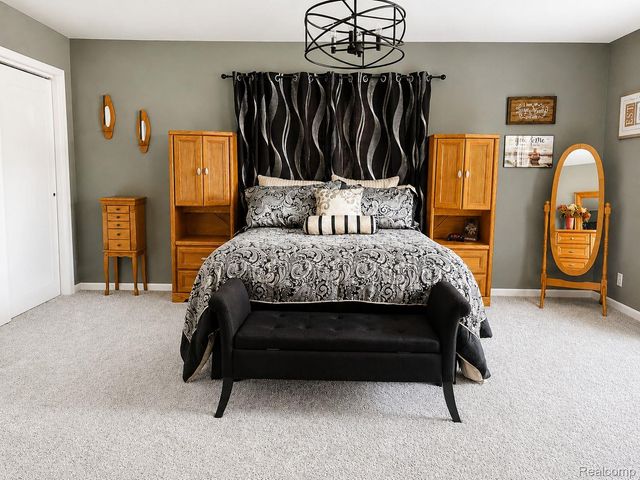 4108 Allen Court, Bay City, MI 48706
