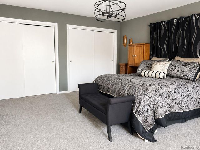 4108 Allen Court, Bay City, MI 48706