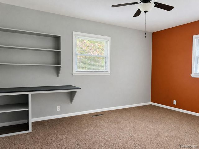 4108 Allen Court, Bay City, MI 48706