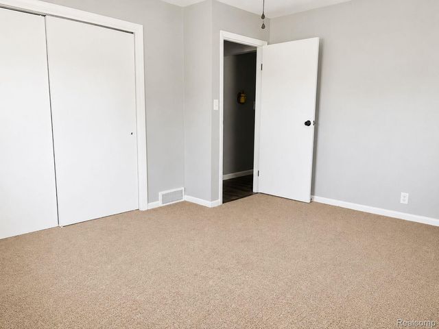 4108 Allen Court, Bay City, MI 48706