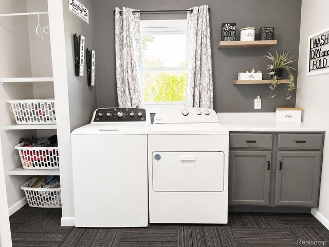 4108 Allen Court, Bay City, MI 48706