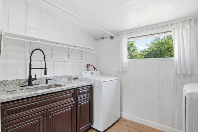 16195 Madoline Street, Beverly Hills Vllg, MI 48025