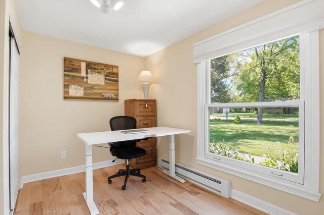 16195 Madoline Street, Beverly Hills Vllg, MI 48025